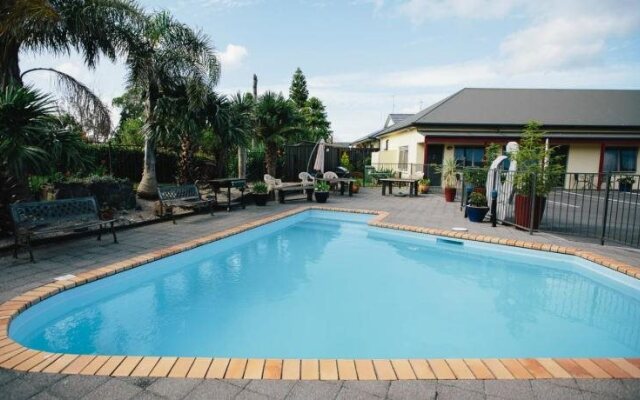 ASURE Kaimai View Motel