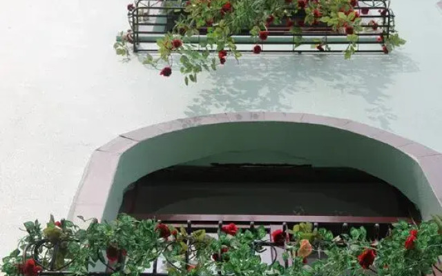 Weilan Seaside Hostel