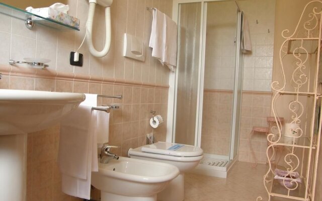 Residence Meublè Cortina