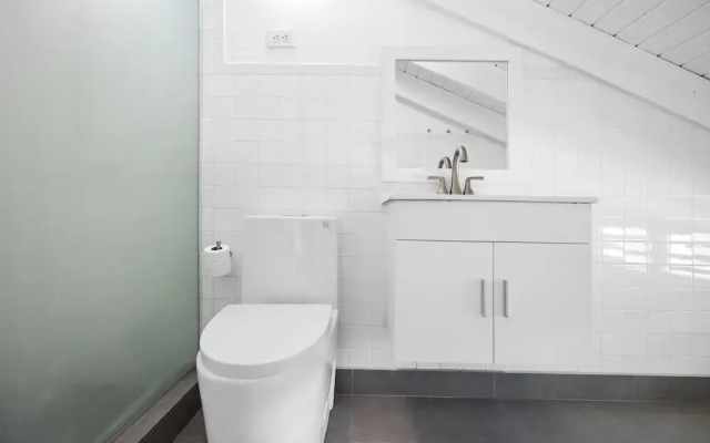 Beachfront With Pool Free Parking