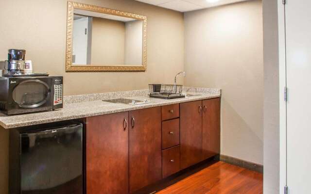 Quality Inn & Suites Orland Park - Chicago