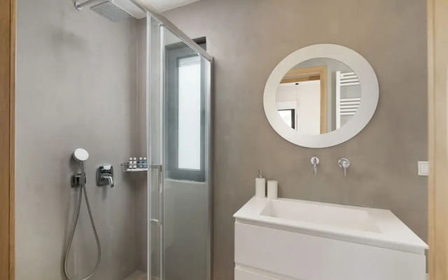 Gaia - A Secret Luxury Hideaway