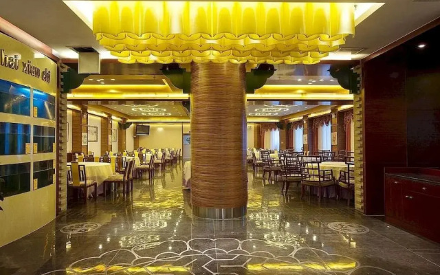 Chengde Tianbao Hotel