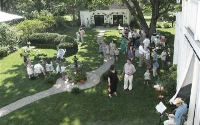 The Connecticut River Valley Inn