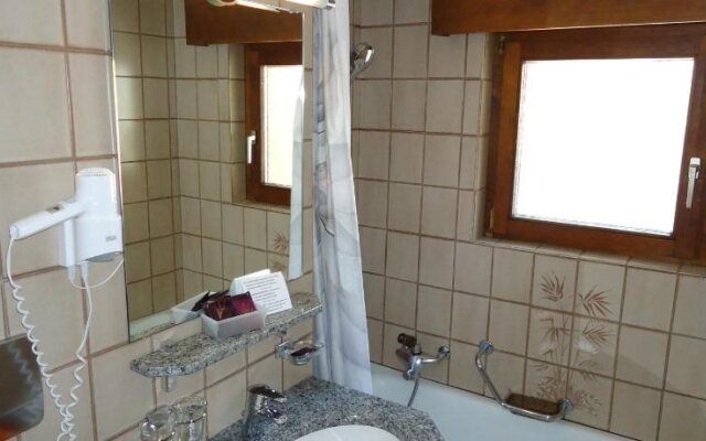 Hotel & Restaurant Monte-Moro Saas-Almagell