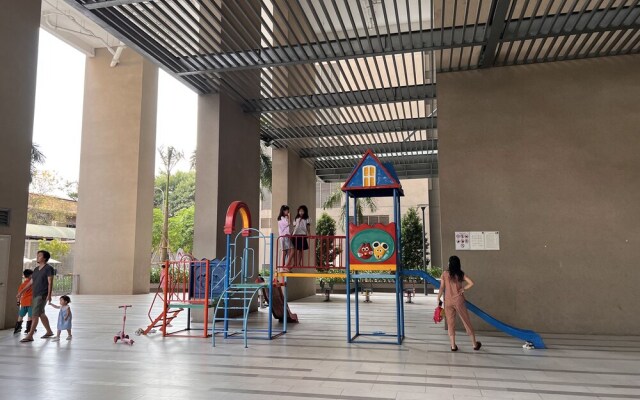 Supertramp House - Gold View Apartment