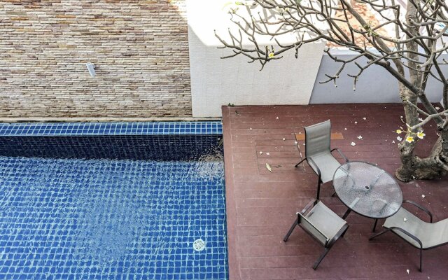Golden Sea Pool Villa Hua Hin