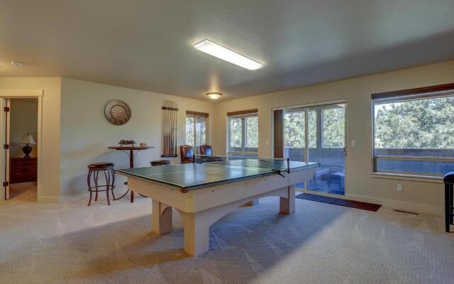 Quinn Creek-Mt Views-4BR/3.5BA