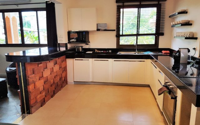 WOWLAND Luxury Villa Pattaya 8 BR