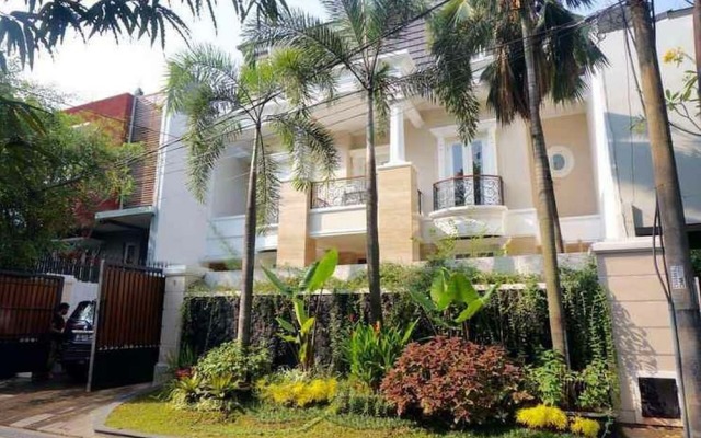 KoolKost Syariah near Pondok Indah Mall