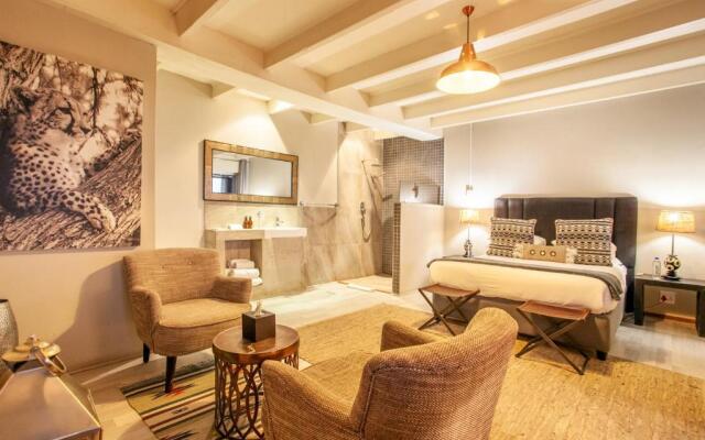 Inverdoorn Private Game Reserve