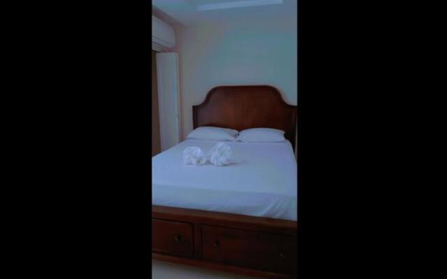 Ornella Villa - 2-br Apartment - Pool - Parking