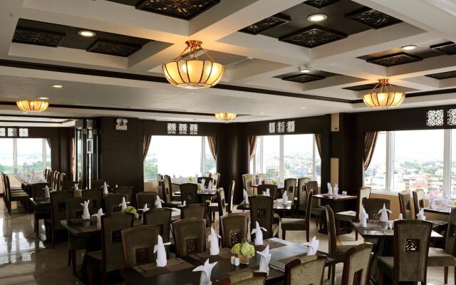 Moonlight Hotel Hue
