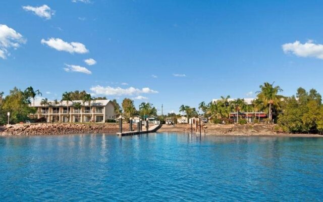 Hinchinbrook Marine Cove Resort