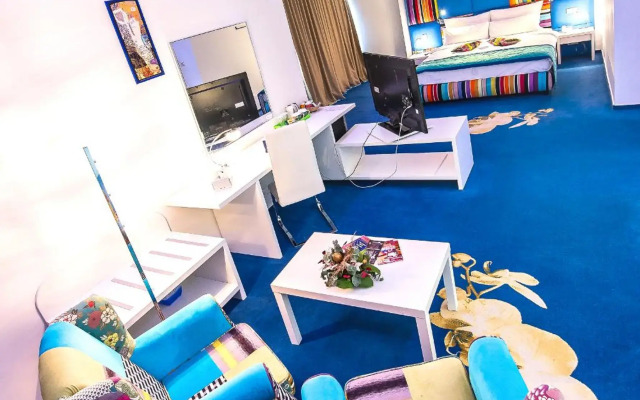Marshal Garden Hotel