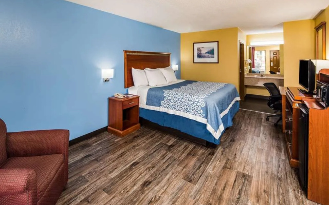 Days Inn Oak Grove/Ft. Campbell