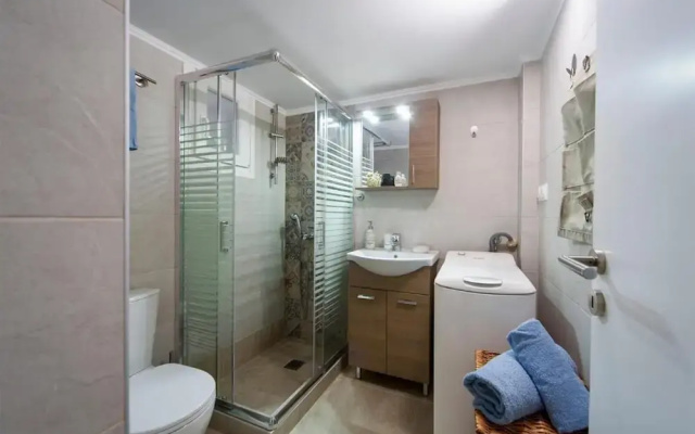 Charming Apartment in heart of Athens