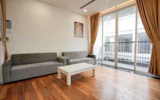 Da Nang Penhouse 4Bedroom 300Sqm In City Center