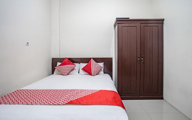 Hotel O Almahyra Guest House Syariah