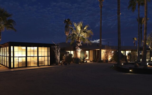 Stunning Home in Twentynine Palms With