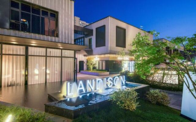 Landison Hotel Linan