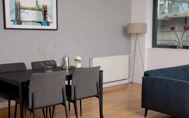 Bob W Tower Hill Residences