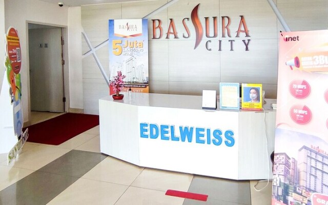 TRV at Bassura Apartment by Ruang Nyaman