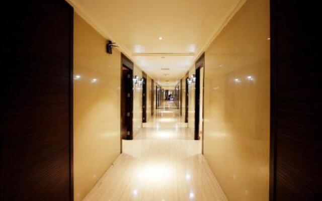 Hotel Park Residency