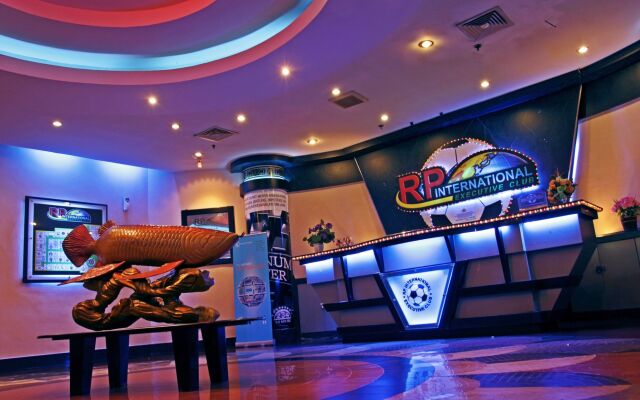 Grand Elite Hotel