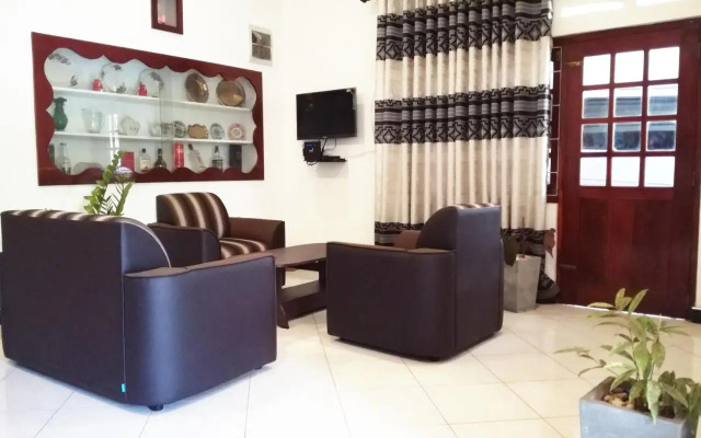 Chandra Holiday Home
