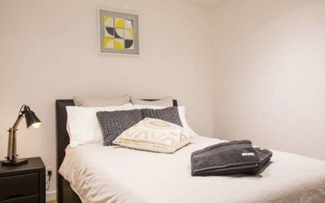 LittleStay Collection - Swanston