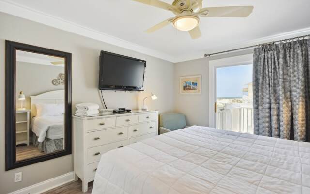 Sandpiper Cove 1125 1 Bedroom Condo by RedAwning