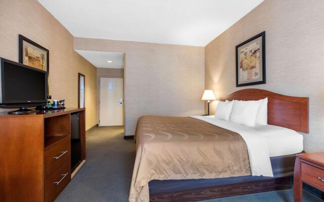 Quality Inn & Suites Benton - Draffenville