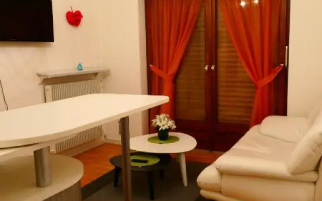 Agréable appartement 2 pieces a forbach - check in autonome