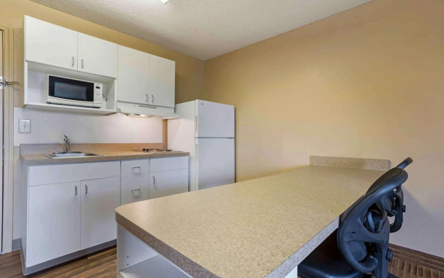 Extended Stay America Select Suites - Houston - Sugar Land