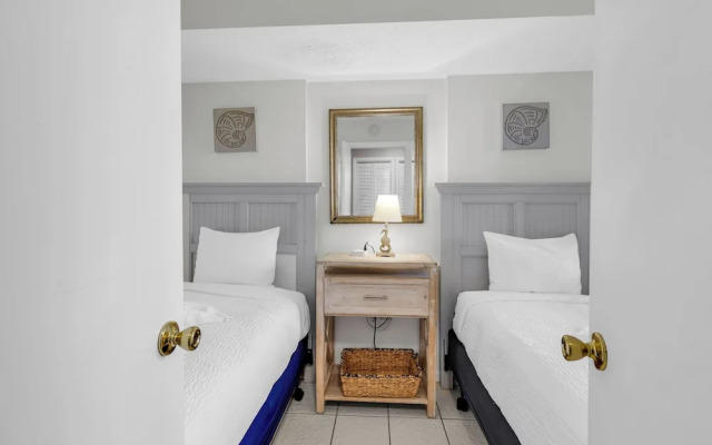 Palms Resort 501