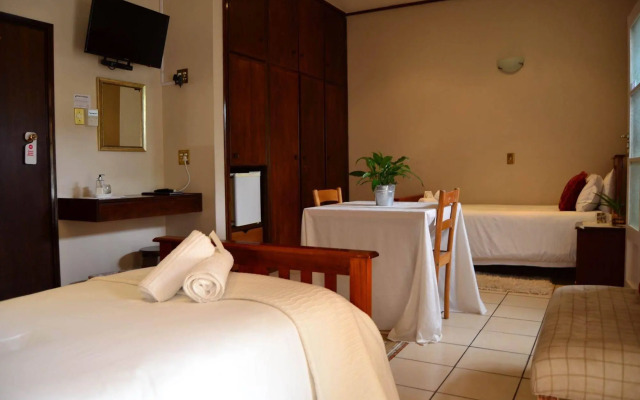 King's Highway Guest House