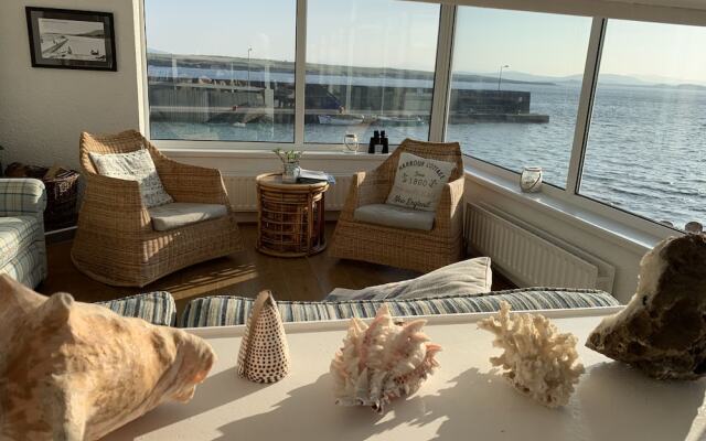 Stunning Cottage on the Beach Portnoo, Narin