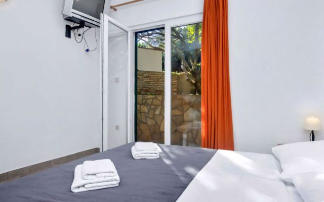Apartment Rubin Hvar/Pokrivenik 39102