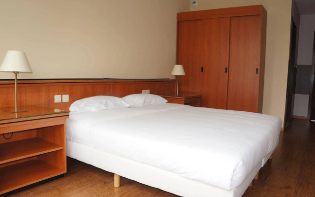 Escale Hotel