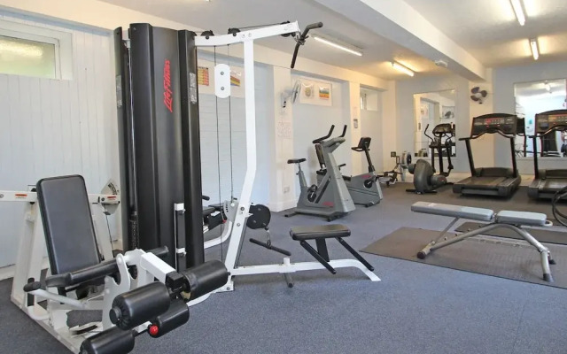 9 Manorcombe Bungalows