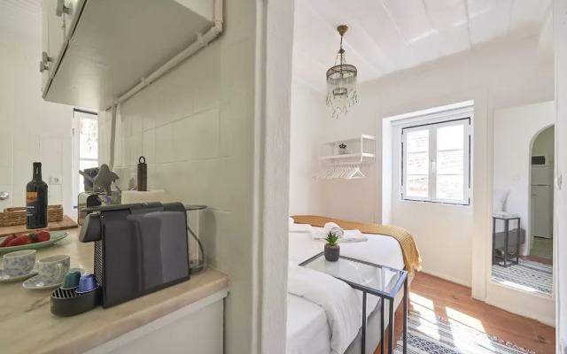 Alfama Light-Filled Apartment, By TimeCooler