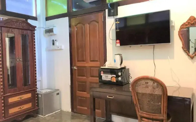 Jentayu Homestay Pontian by Oyo Rooms