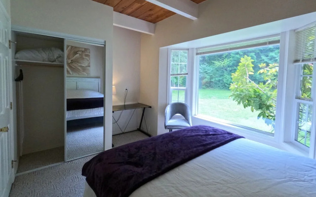 Sea La Vie Rare Peaceful Hidden Gem