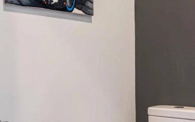 Modern Private Apartment