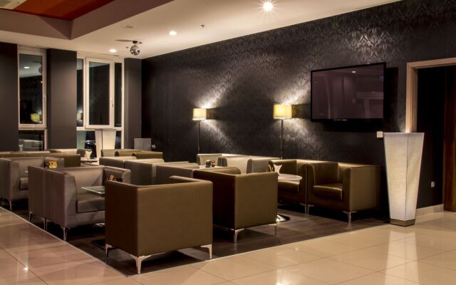 ETO Park Hotel Business & Stadium