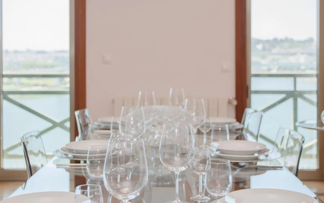 Liiiving in Porto - Douro Riverside Apartment