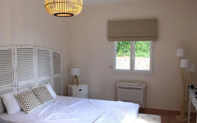 Luxe Villa With Pool in Lorgues