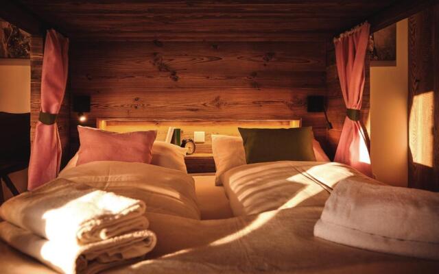 Die Tauplitz Lodges - Penthouse Grimming D7-1 by AA Holiday Homes