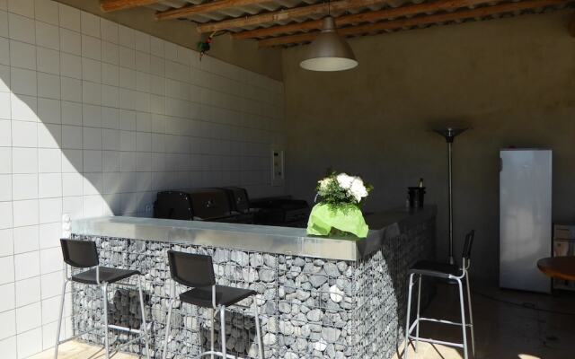 Villa With 7 Bedrooms in Pernes-les-fontaines, With Private Pool, Furn